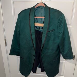 Elegant Green Blazer Suit Shorts Set